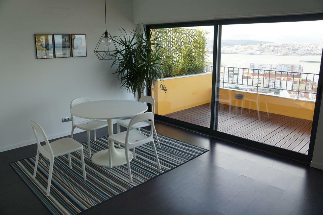 Penthouse Bellevue Daire Almada Dış mekan fotoğraf