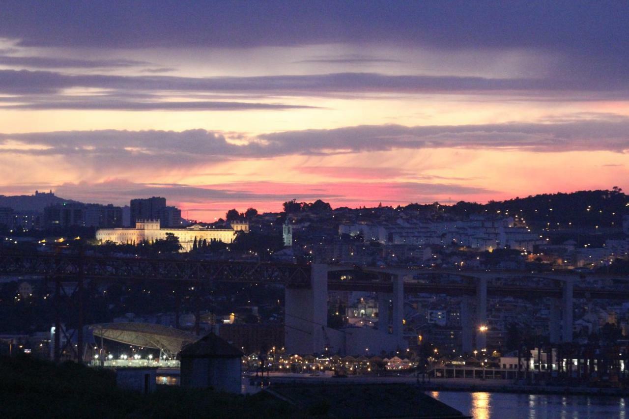 Penthouse Bellevue Daire Almada Dış mekan fotoğraf